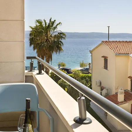 Toni ドゥギ・ラット